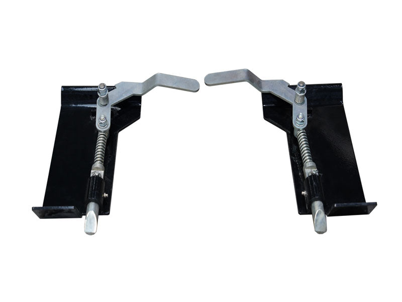 QUICK TACH ADAPTER FITS GLOBAL JOHN DEERE TO CONVERT SKID STEER