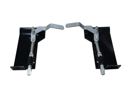 QUICK TACH ADAPTER FITS GLOBAL JOHN DEERE TO CONVERT SKID STEER